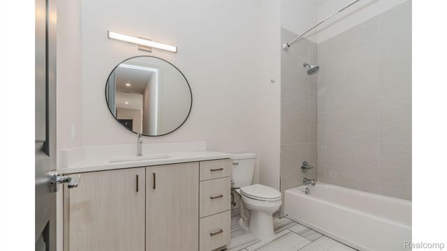 4130 TRUMBULL Street 6, Detroit, MI 48208