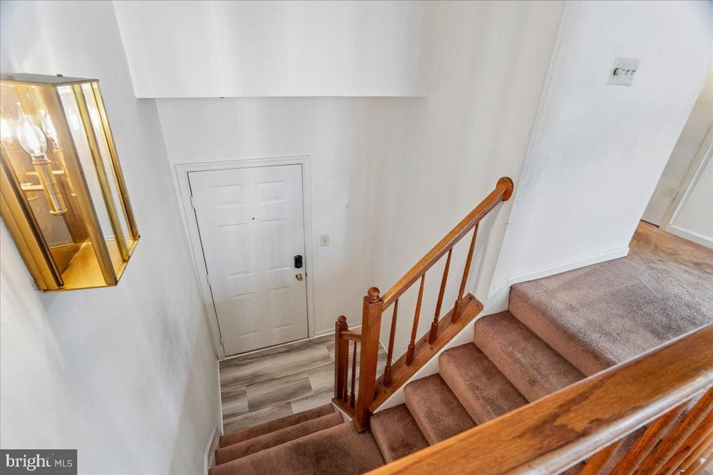 Image 3 of property listing at 7906 BAYSHORE DR #4222, Laurel, MD 20707