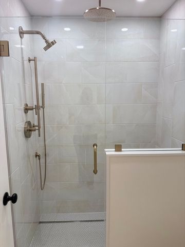 18 Powder House Lane 5, Walpole, MA 02032