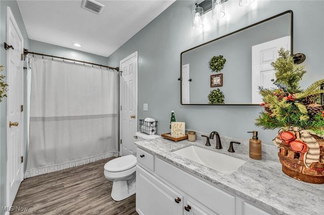 5827 Tanager Court, Mentor, OH 44060