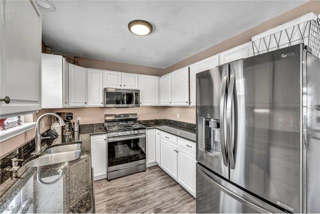 5827 Tanager Court, Mentor, OH 44060