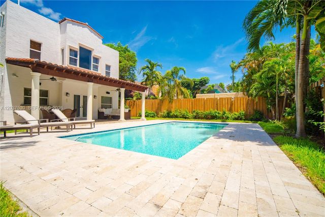 3514 Crystal Ct, Miami, FL 33133