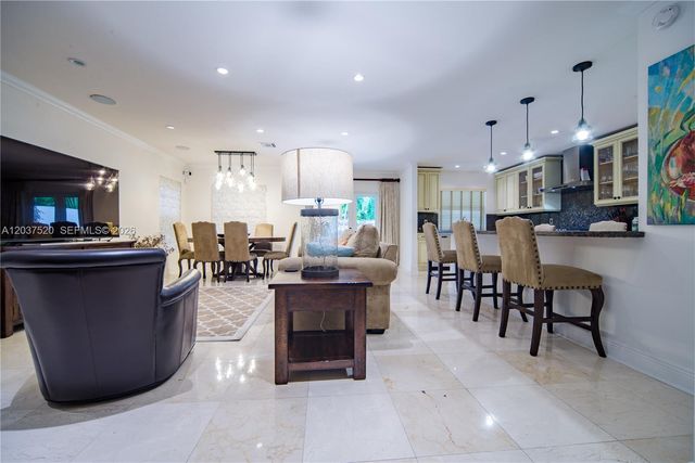 3514 Crystal Ct, Miami, FL 33133