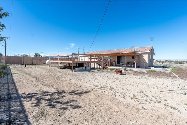 1253 coral Avenue, Thermal, CA 92274