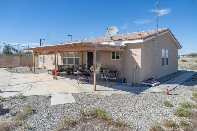 1253 coral Avenue, Thermal, CA 92274
