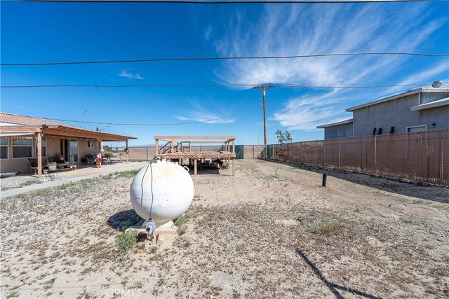 1253 coral Avenue, Thermal, CA 92274