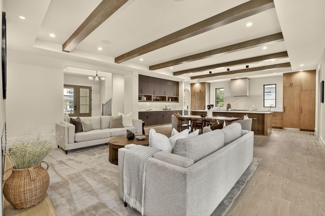 5390 Maple Drive, Lewis Center, OH 43035