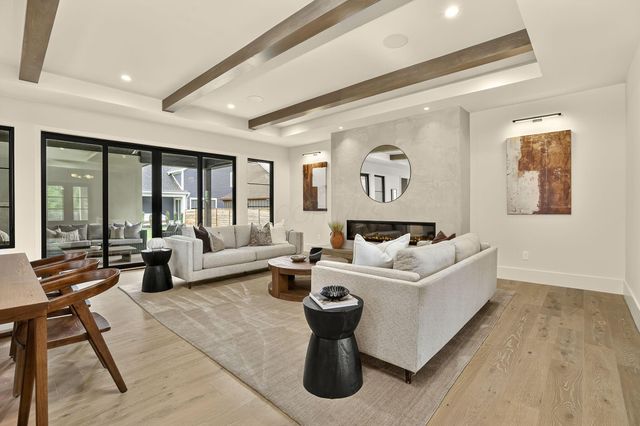 5390 Maple Drive, Lewis Center, OH 43035