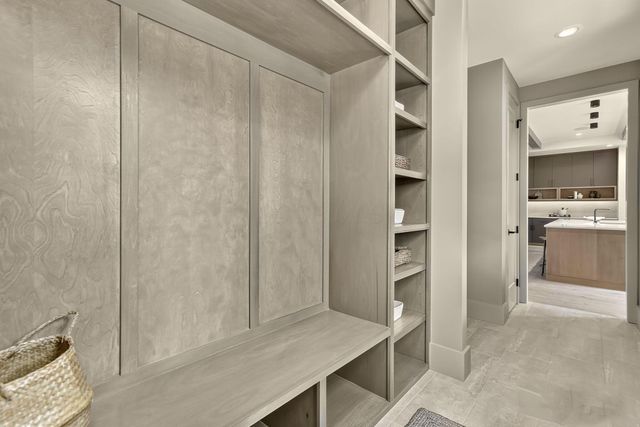 5390 Maple Drive, Lewis Center, OH 43035