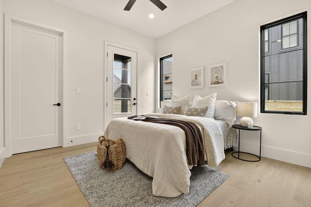 5390 Maple Drive, Lewis Center, OH 43035