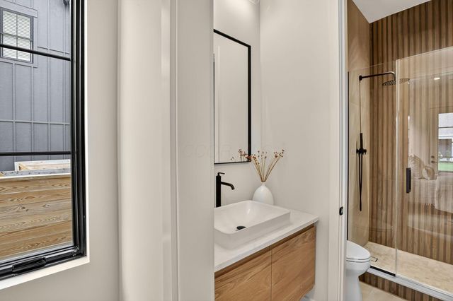 5390 Maple Drive, Lewis Center, OH 43035