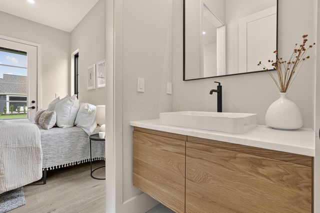 5390 Maple Drive, Lewis Center, OH 43035