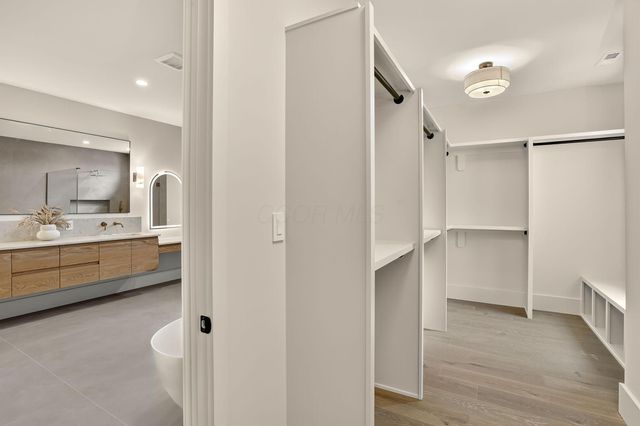 5390 Maple Drive, Lewis Center, OH 43035