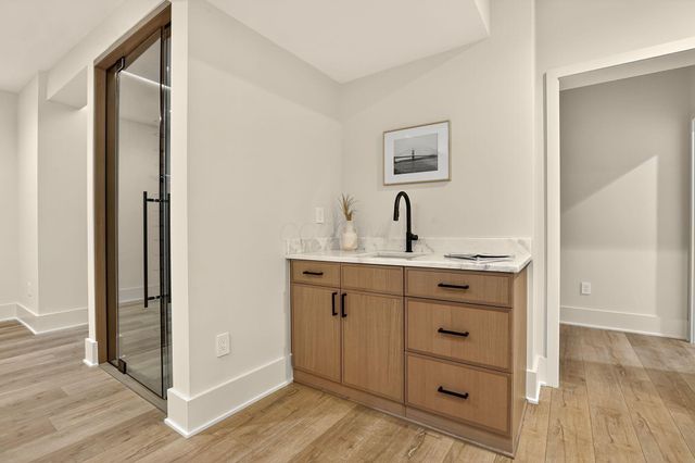 5390 Maple Drive, Lewis Center, OH 43035