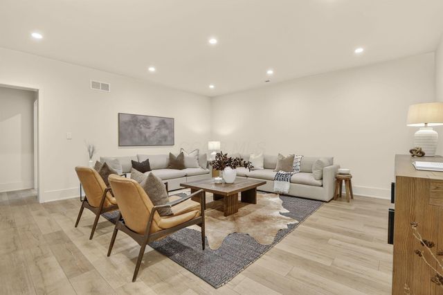 5390 Maple Drive, Lewis Center, OH 43035