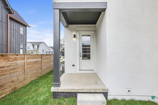 5390 Maple Drive, Lewis Center, OH 43035