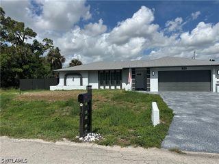 101 Edward AVE, Lehigh Acres, FL 33936