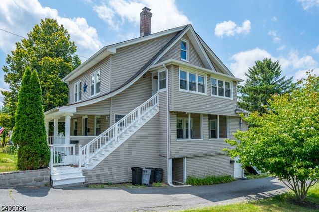 81 Lane Avenue, West Caldwell Twp., NJ 07006