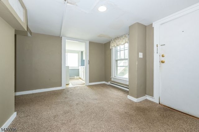 81 Lane Avenue, West Caldwell Twp., NJ 07006