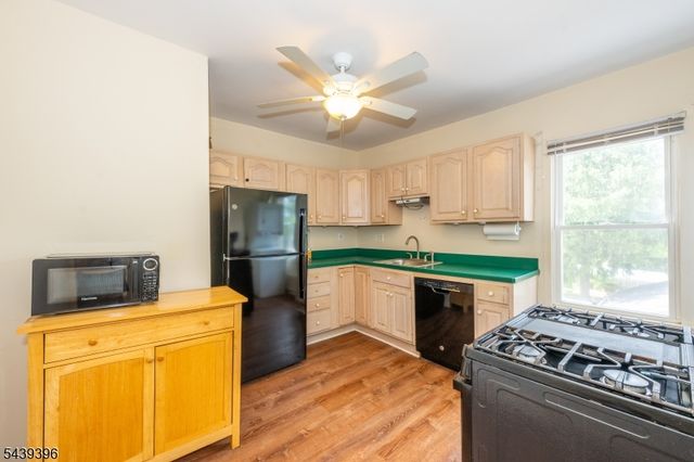 81 Lane Avenue, West Caldwell Twp., NJ 07006