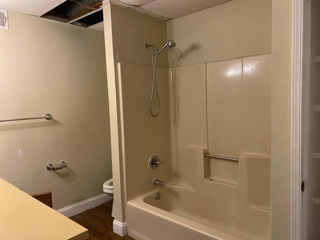 3958 Cotswold SW Drive, Lilburn, GA 30047