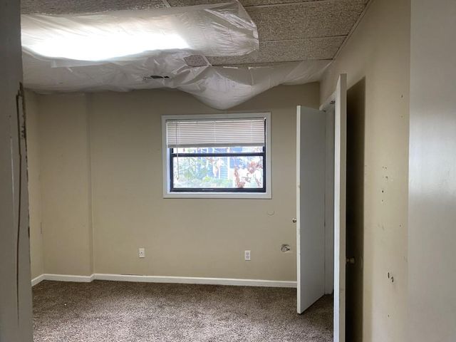 3958 Cotswold SW Drive, Lilburn, GA 30047