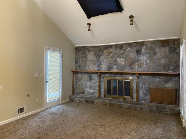 3958 Cotswold SW Drive, Lilburn, GA 30047