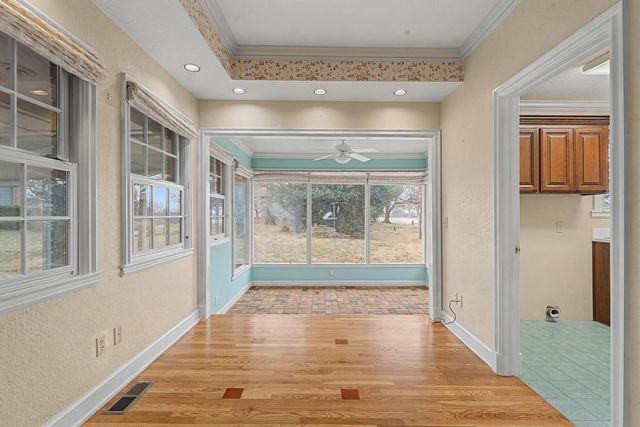 310 Emerald Point Drive, Springdale, AR 72764