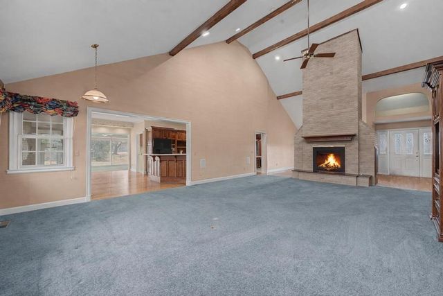 310 Emerald Point Drive, Springdale, AR 72764