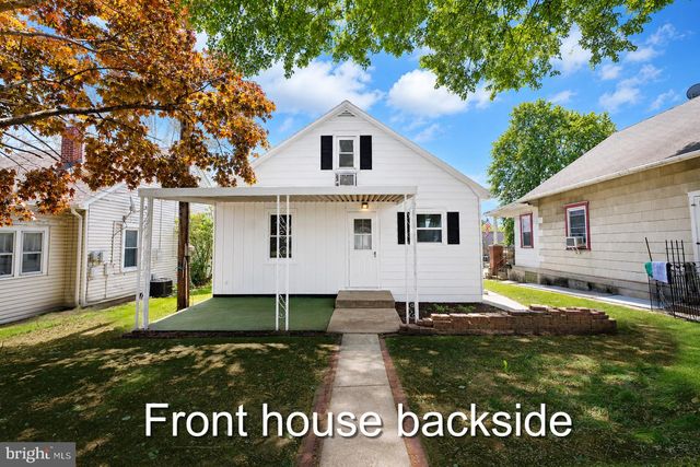 1425 HARDING AVE, Hershey, PA 17033