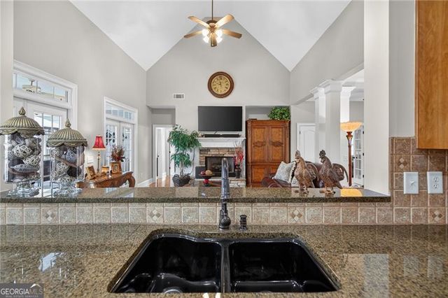 5935 Double Birch, Douglasville, GA 30135
