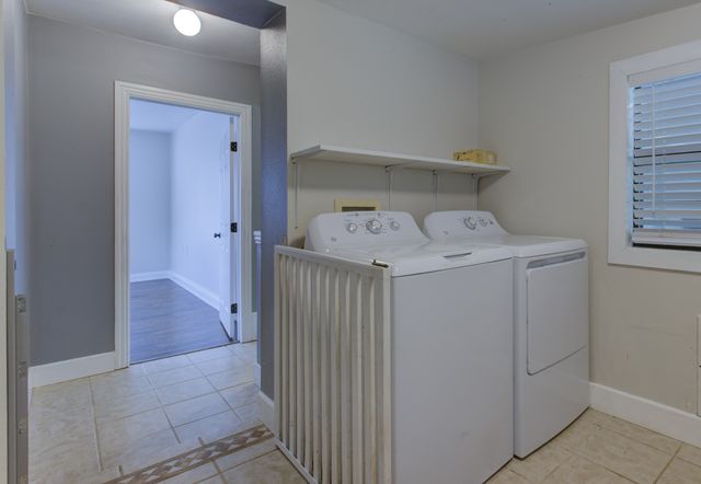 209 Case Street, Weatherford, TX 76086
