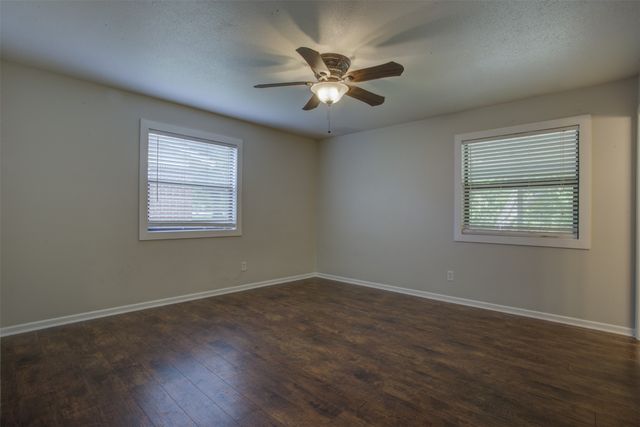 209 Case Street, Weatherford, TX 76086
