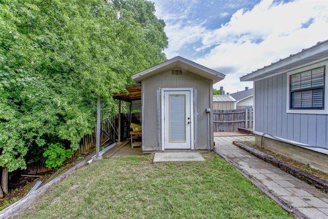 209 Case Street, Weatherford, TX 76086