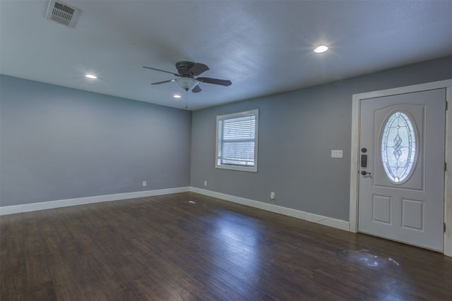 209 Case Street, Weatherford, TX 76086