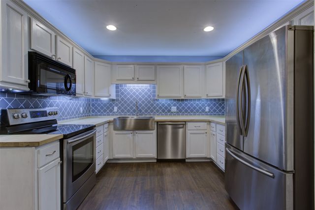 209 Case Street, Weatherford, TX 76086