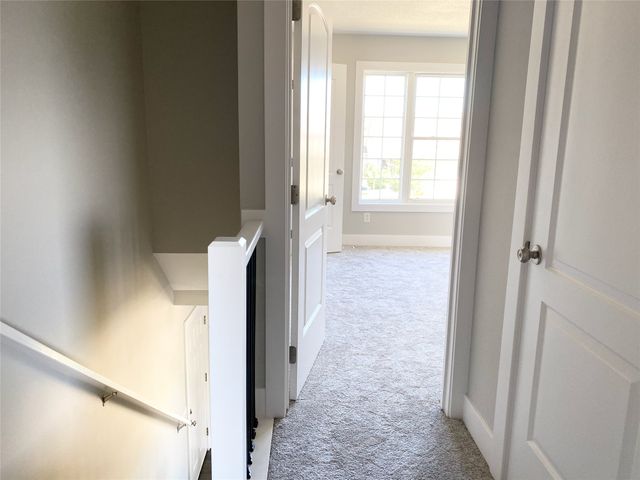 911 SW Springfield Drive, Ankeny, IA 50023
