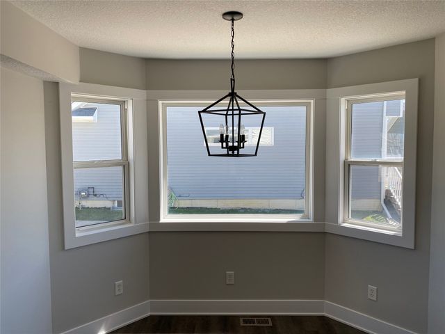 911 SW Springfield Drive, Ankeny, IA 50023