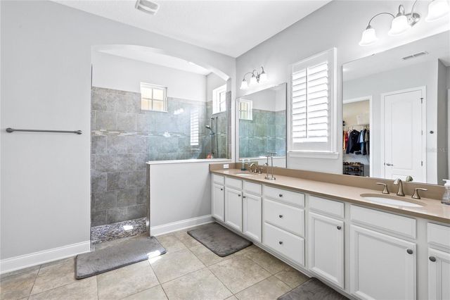 8539 MARTINSON STREET, Orlando, FL 32827