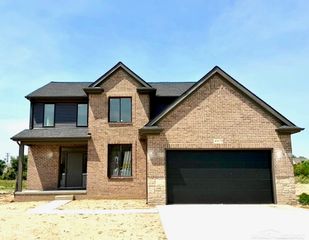 45573 Gable Drive, Macomb Twp, MI 48088