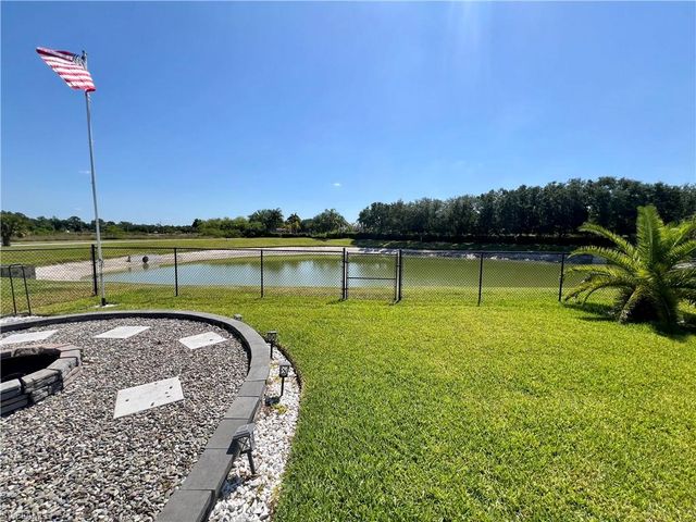10293 Silver Pond LN, Lehigh Acres, FL 33936