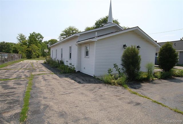 3141 S Vassar Road, Davison, MI 48423