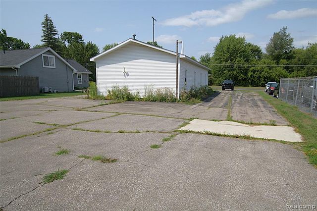 3141 S Vassar Road, Davison, MI 48423