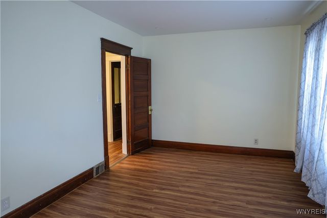 17 Eller Avenue, Buffalo, NY 14211