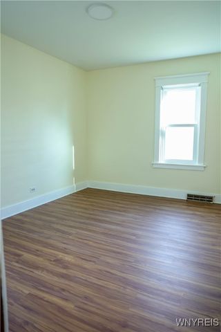 17 Eller Avenue, Buffalo, NY 14211