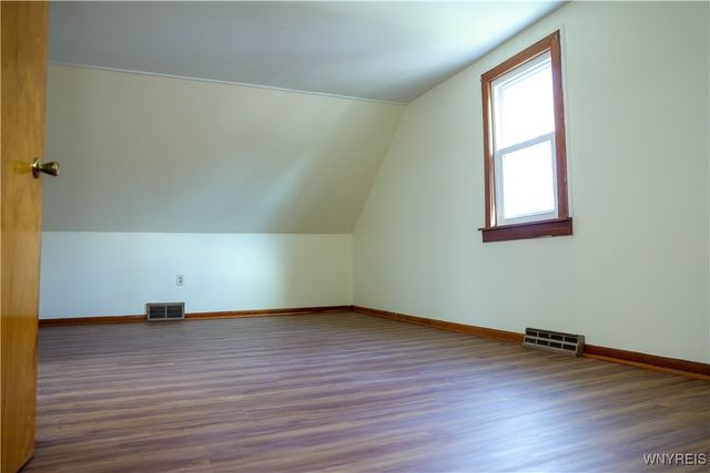 17 Eller Avenue, Buffalo, NY 14211