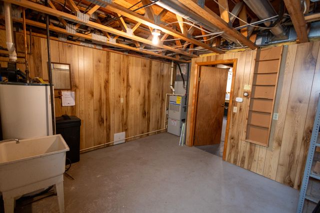 330 Johnson Street, Edmore, MI 48829