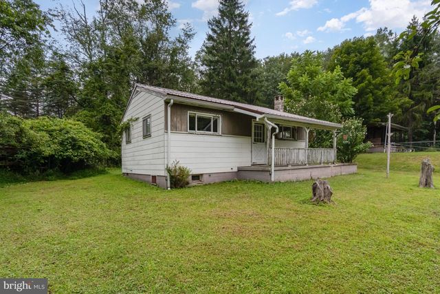 199 S STATE RD, Barnesville, PA 18214
