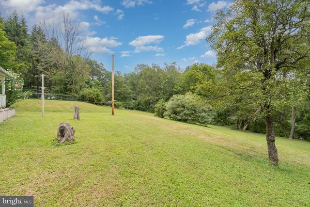 199 S STATE RD, Barnesville, PA 18214
