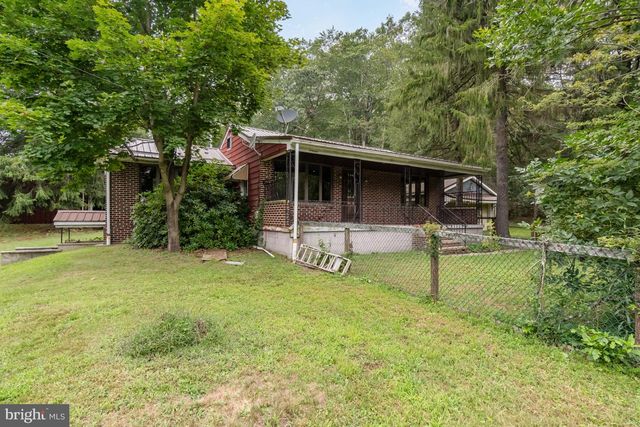 199 S STATE RD, Barnesville, PA 18214